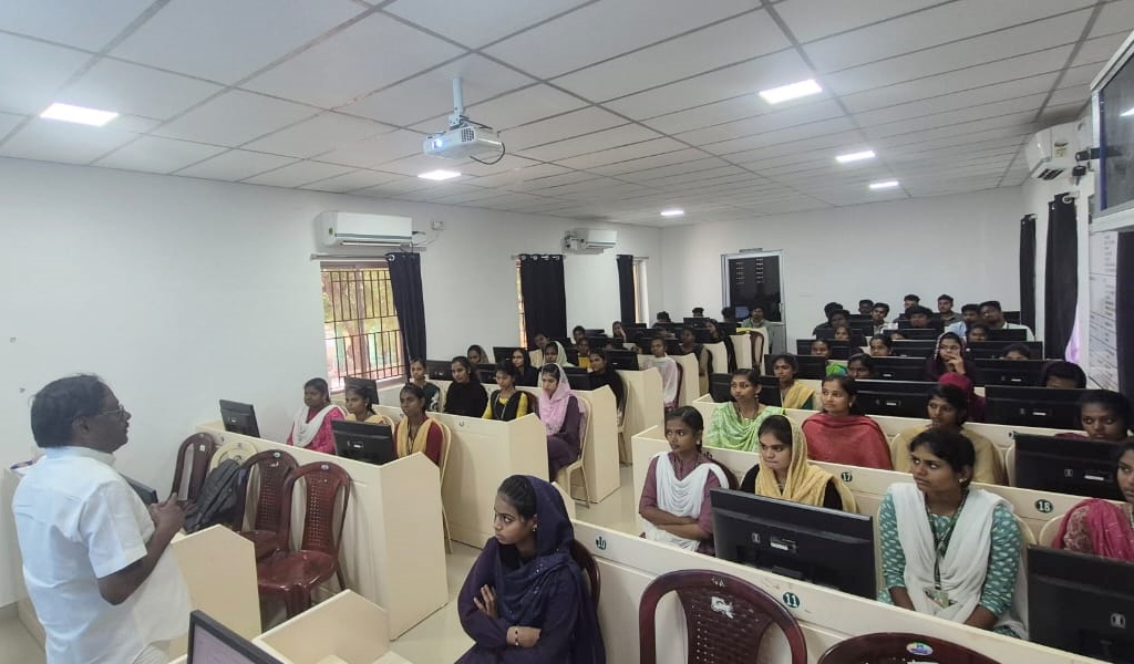 கணினி மற்றும் இணையத் தமிழ்த் திறன் மேம்பாட்டுப் பயிற்சி - படம் - 23