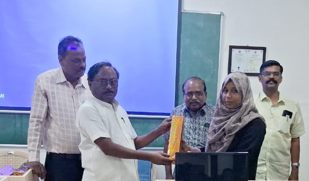 கணினி மற்றும் இணையத் தமிழ்த் திறன் மேம்பாட்டுப் பயிற்சி - படம் - 33